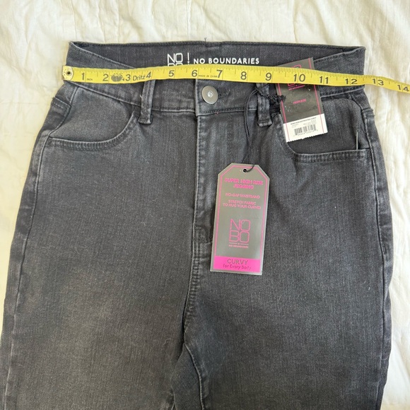 No Boundaries NEW Curvy Super High Rise Jegging Jeans Black Womens Denim NWT 7 - Picture 9 of 12